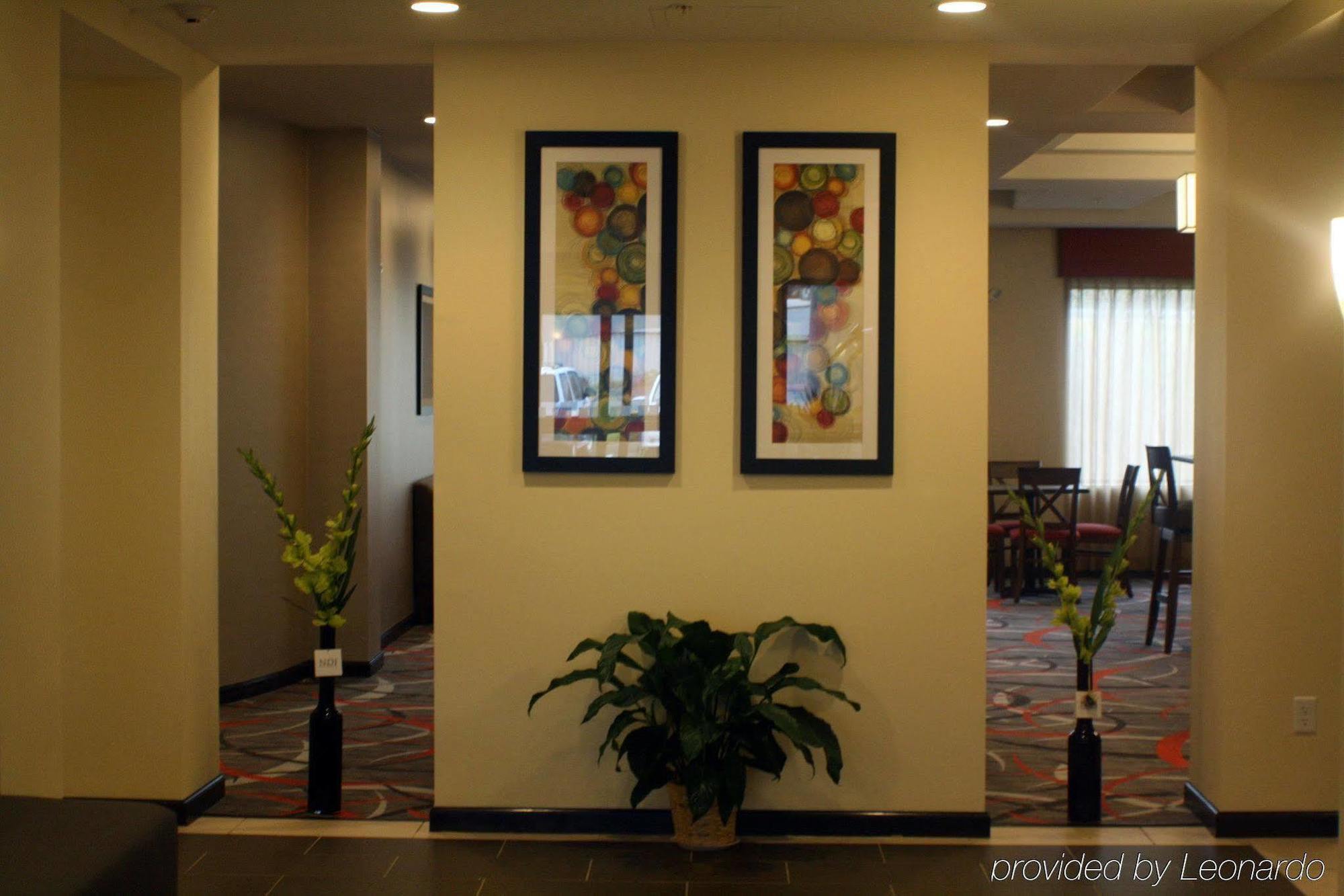 Holiday Inn Express And Suites - Bradford By Ihg Dalaman gambar